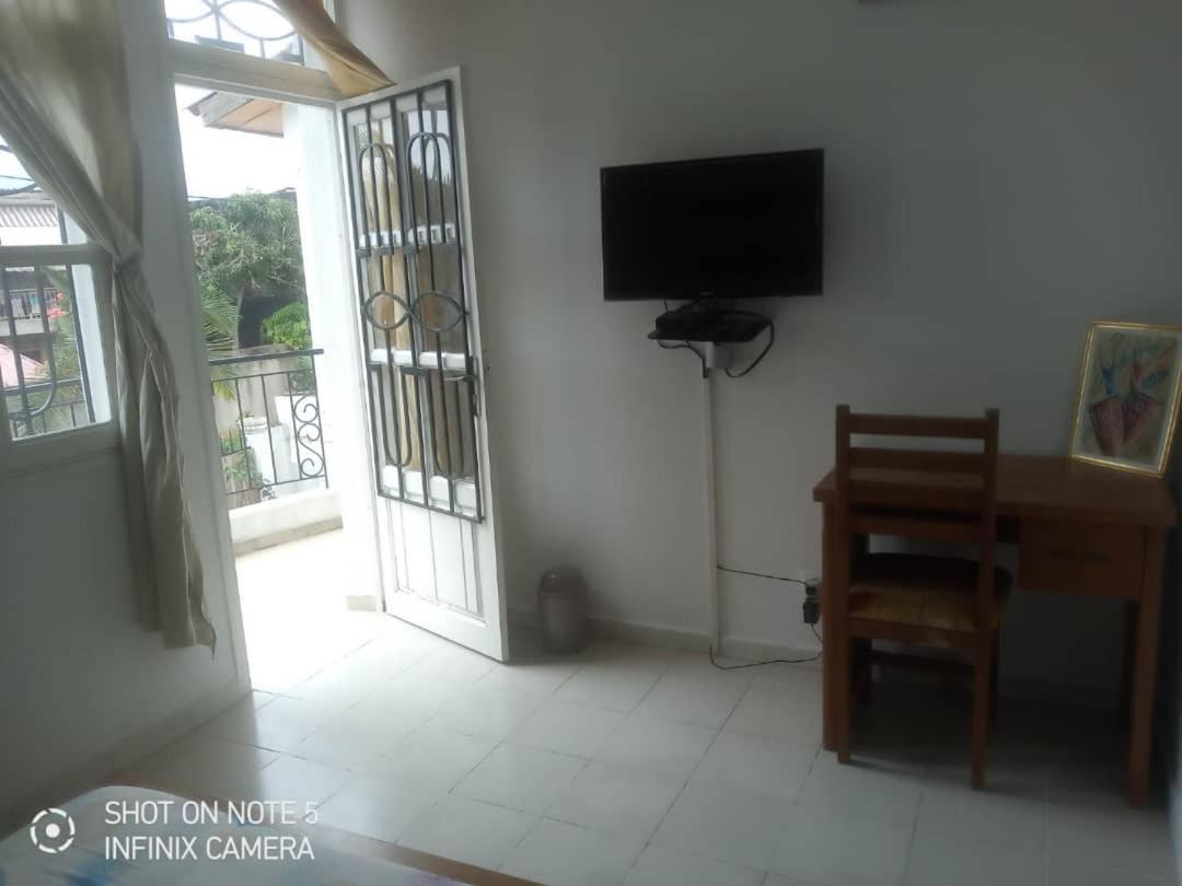 Residences Hotels Sejours Affaires Abidjan Bagian luar foto