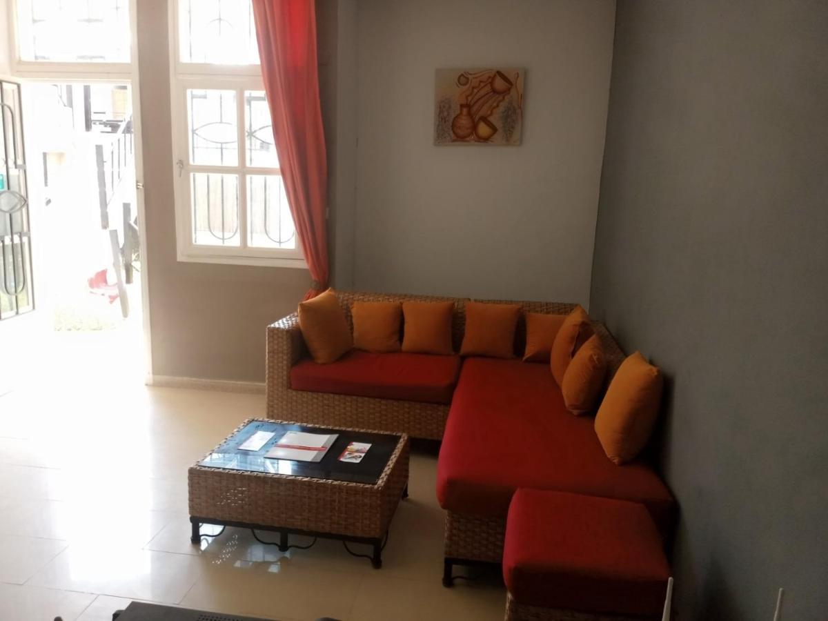 Residences Hotels Sejours Affaires Abidjan Bagian luar foto