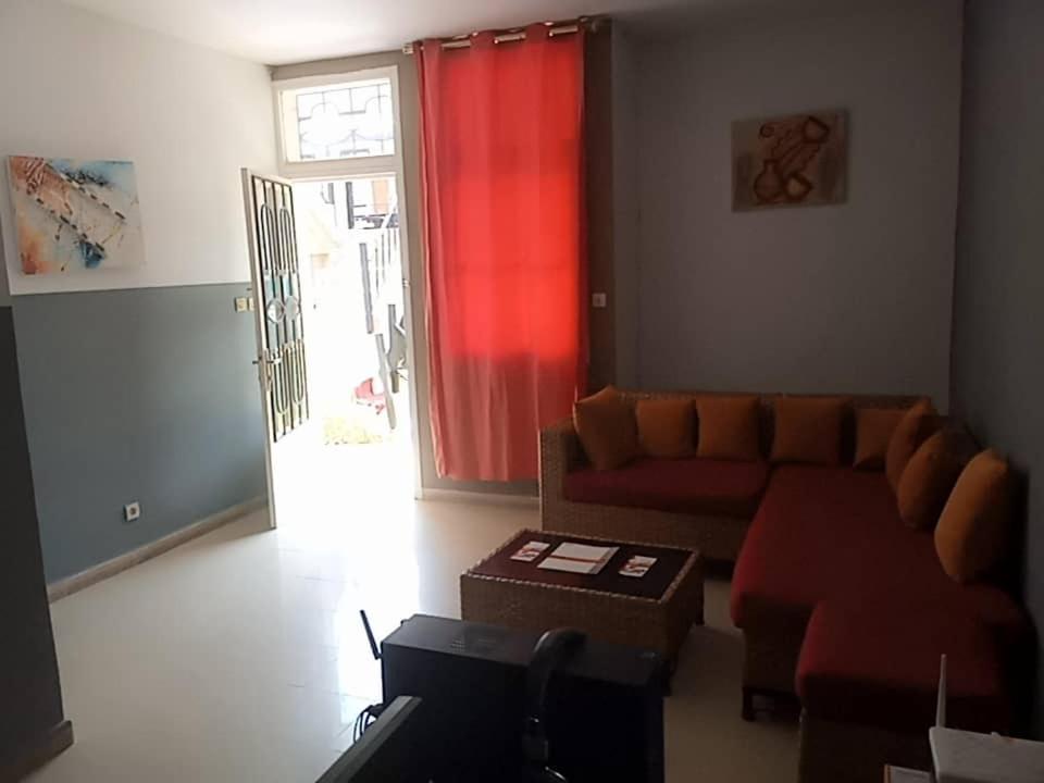 Residences Hotels Sejours Affaires Abidjan Bagian luar foto