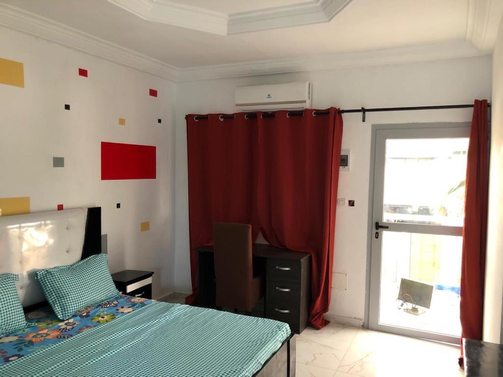 Residences Hotels Sejours Affaires Abidjan Bagian luar foto