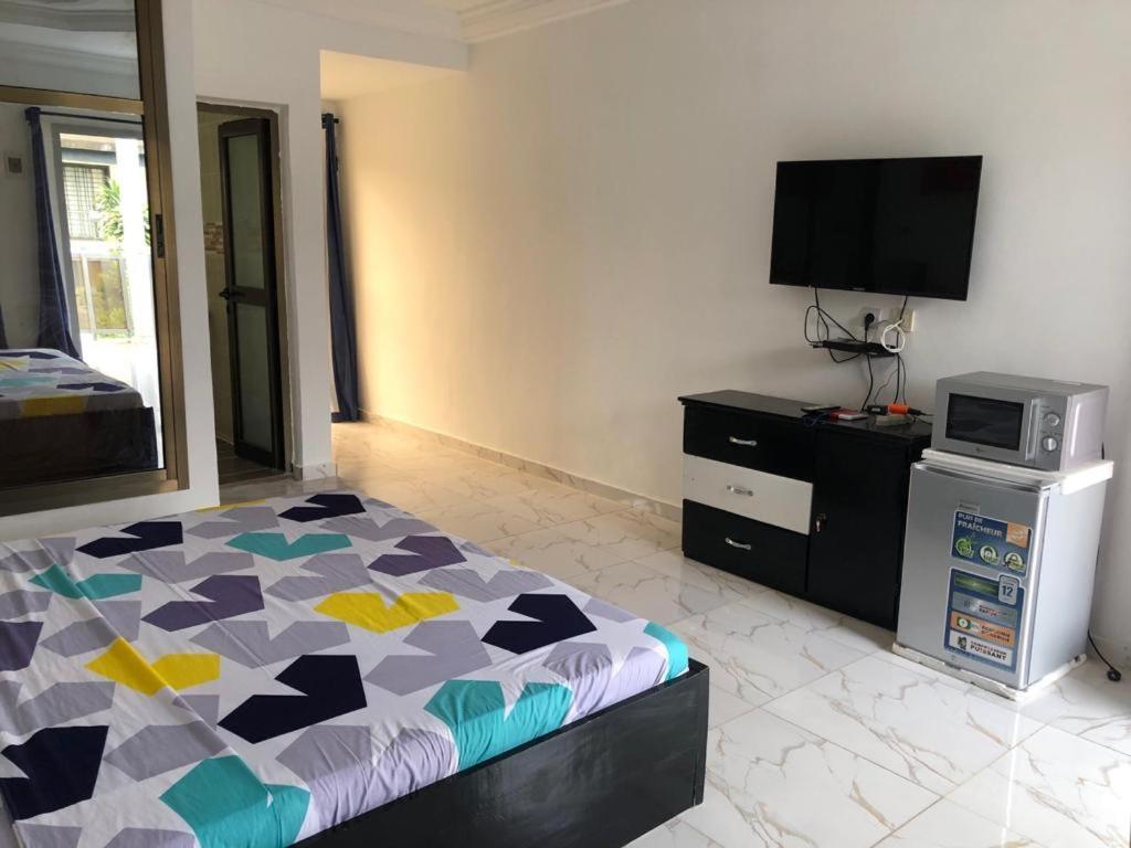 Residences Hotels Sejours Affaires Abidjan Bagian luar foto
